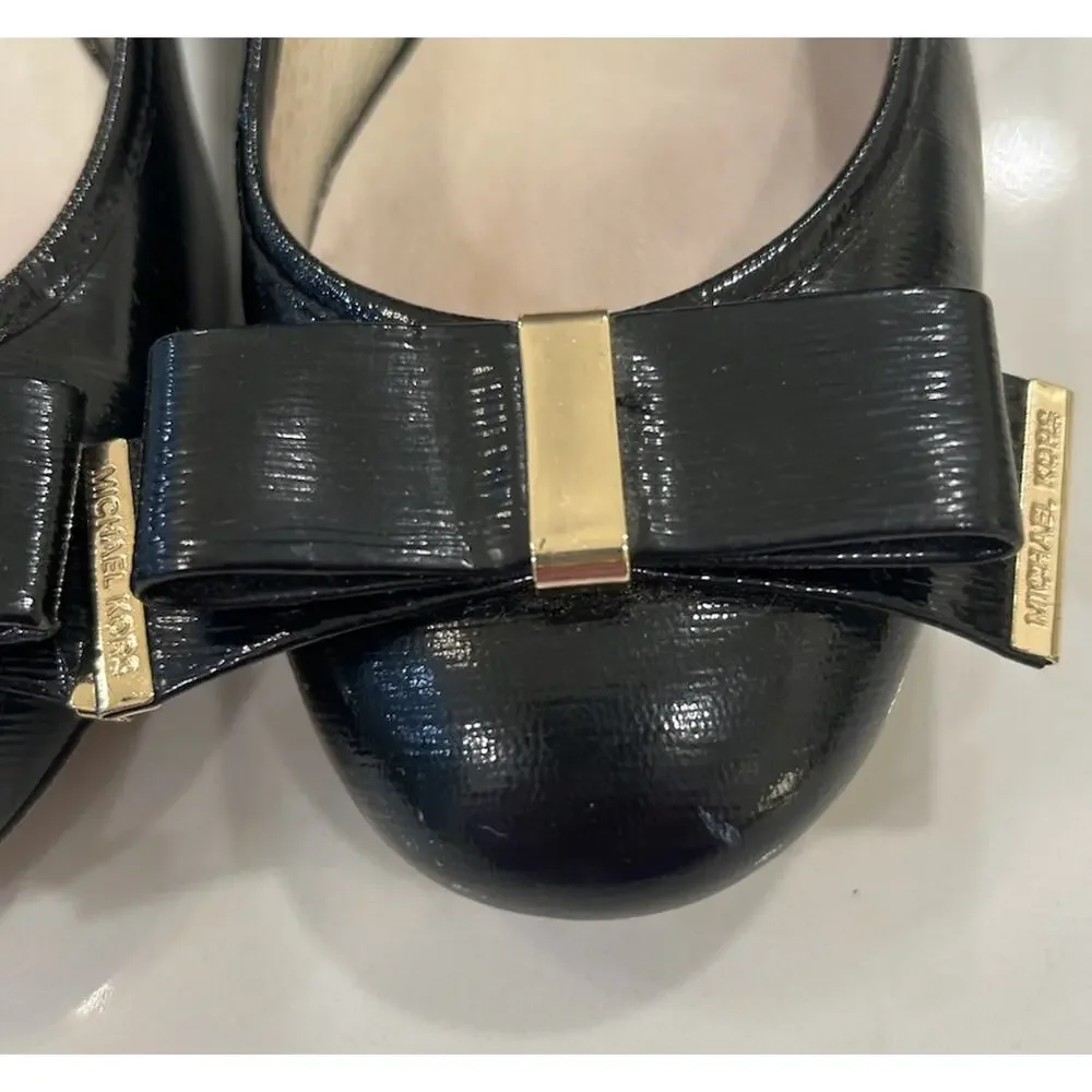 Michael Kors Kiera Mid Pumps Black Patent Leather Bow Toe Gold Logo Heels Sz 8M